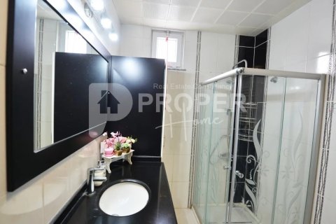 5 rooms Apartment in Konyaalti, Turkey No. 12623 5