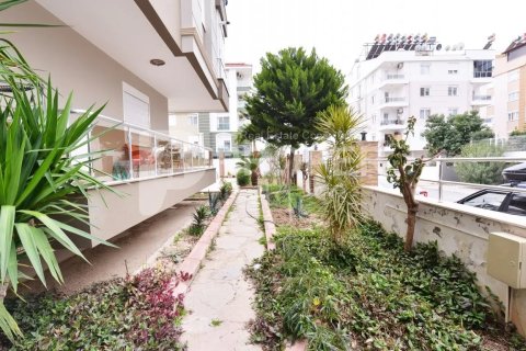 5 rooms Apartment in Konyaalti, Turkey No. 12623 3