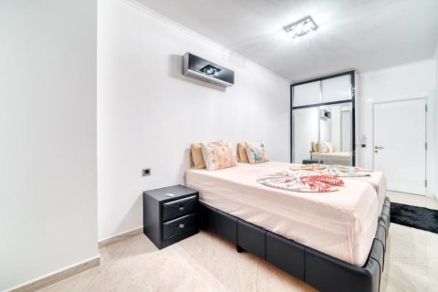 4 rooms Apartment in Oba, Turkey No. 22066 5