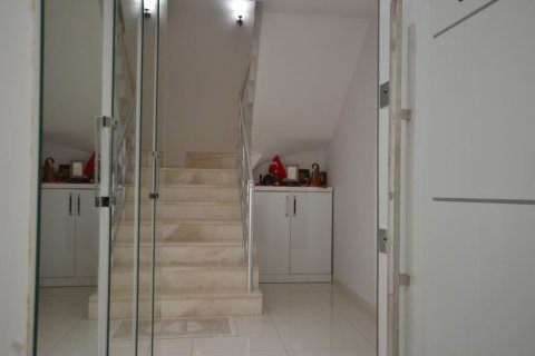 4 rooms Appartement à Kestel, Turkey No. 22067 17