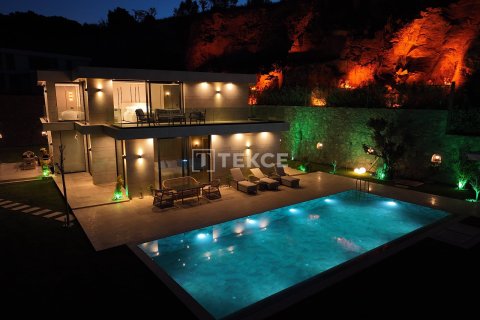 5+1 Villa in Bodrum, Turkey No. 18052 8