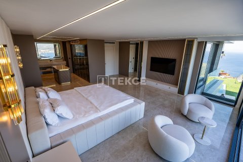 5+1 Villa in Bodrum, Turkey No. 18052 24