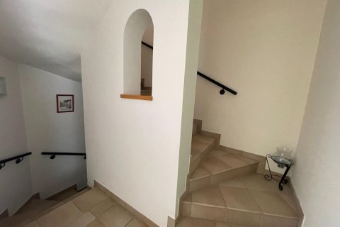 5 dormitorios Villa en Paphos, Cyprus No. 37523 24