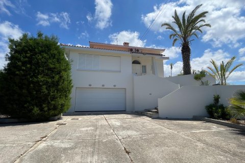 5 dormitorios Villa en Paphos, Cyprus No. 37523 1