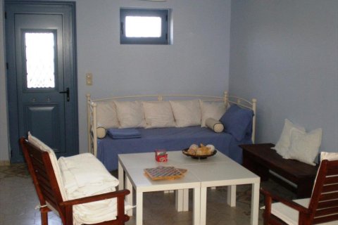 280m² House à Lesbos, Greece No. 59594 24