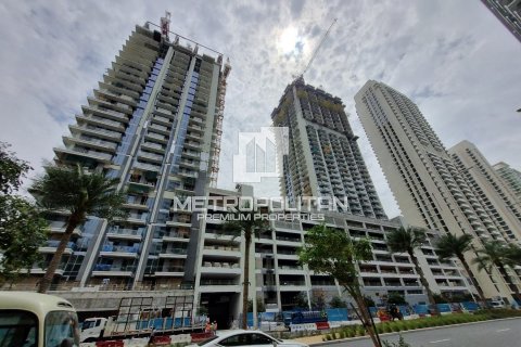 Квартира с 3 спальнями в EMAAR Beachfront, ОАЭ №7119 5