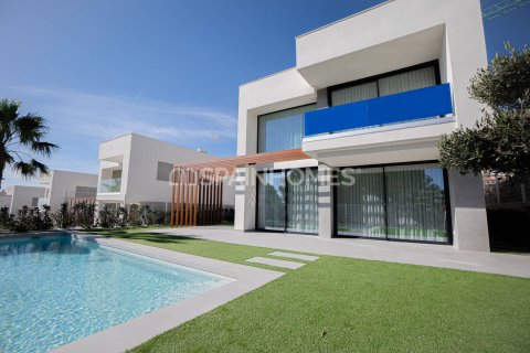 4 bedrooms Villa in Finestrat, Spain No. 25820 1