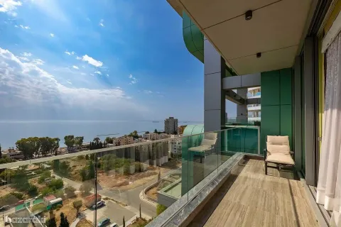 3 dormitorios Apartment en Agios Tychonas, Cyprus No. 32266 3