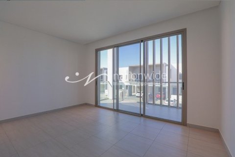 3 dormitorios Duplex en  Yas Island, UAE No. 3778 11