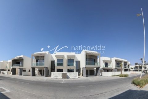 3 dormitorios Duplex en  Yas Island, UAE No. 3778 2