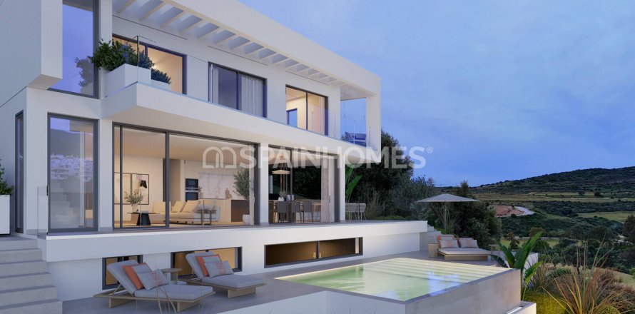3 chambres Villa à Estepona, Spain No. 91060