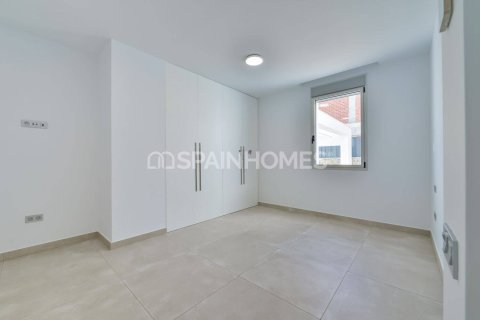 4 bedrooms Villa in Finestrat, Spain No. 26303 6