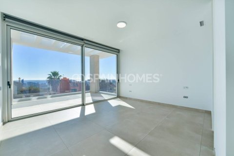 4 dormitorios Villa en Finestrat, Spain No. 26303 13