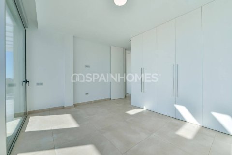 4 bedrooms Villa in Finestrat, Spain No. 26303 14