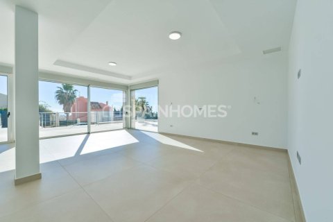 4 bedrooms Villa in Finestrat, Spain No. 26303 23