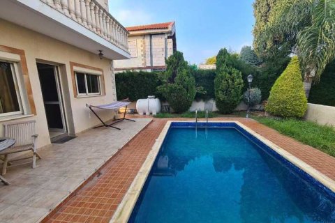 3 bedrooms Villa in Limassol, Cyprus No. 28985 1