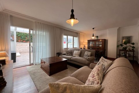 4 bedrooms Townhouse in Madrid, Spain No. 26954 4