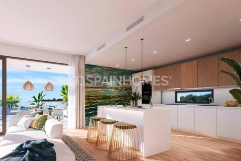 2 dormitorios Apartment en Casares, Spain No. 61351 3