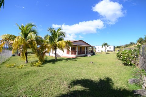 4 bedrooms Villa in Sandy Point Town, Saint Kitts and Nevis No. 61417 2