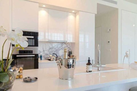 3 bedrooms Apartment in Germasogeia, Cyprus No. 77749 14