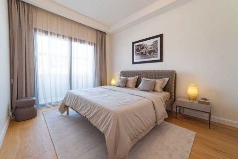 3 bedrooms Apartment in Germasogeia, Cyprus No. 77749 2