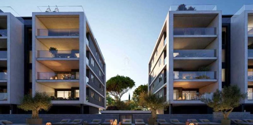 3 bedrooms Apartment in Germasogeia, Cyprus No. 77749