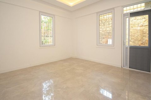 4 rooms Apartment in Alanya, Turkey No. 18066 12