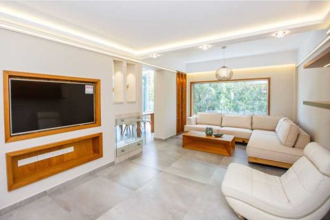 3 dormitorios Apartment en Limassol, Cyprus No. 73123 1