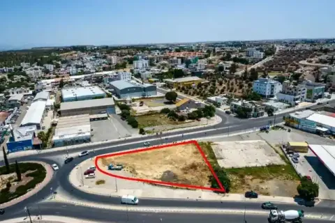 1600m² Land in Nicosia, Cyprus No. 44101 1