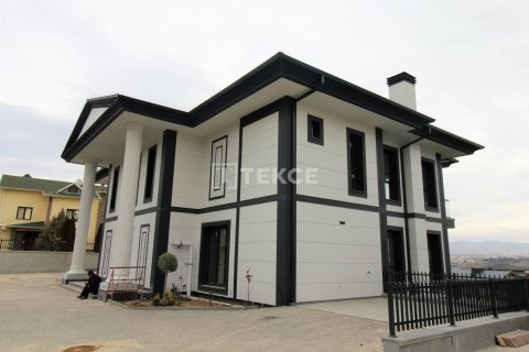 6+2 Villa en Ankara, Turkey No. 11587 4