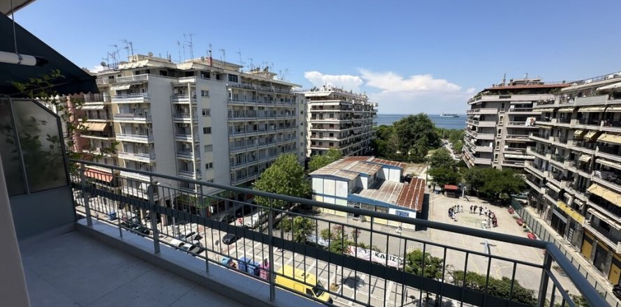 2 bedrooms Apartment in Thessaloniki, Greece No. 54511