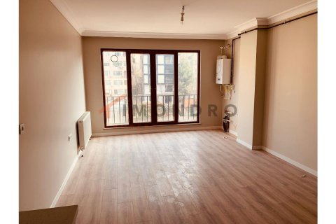 2+1 Appartement à Besiktas, Turkey No. 17002 8