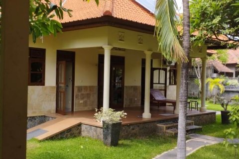 2 bedrooms Villa in Singaraja, Indonesia No. 23422 1