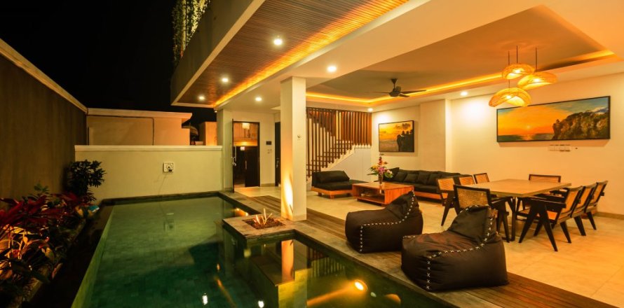 4 bedrooms Villa in Ungasan, Indonesia No. 23455