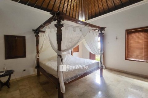 3 bedrooms Villa in Ungasan, Indonesia No. 23421 8