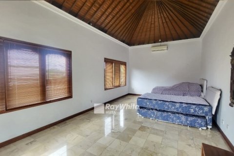 3 bedrooms Villa in Ungasan, Indonesia No. 23421 5