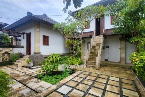 3 dormitorios Villa en Ungasan, Indonesia No. 23421 1