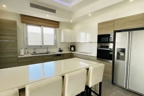 4 bedrooms Penthouse in Agios Tychonas, Cyprus No. 52667 5