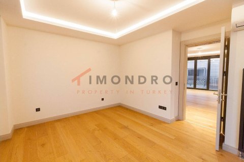 1+1 Apartment en Beyoglu, Turkey No. 17191 8