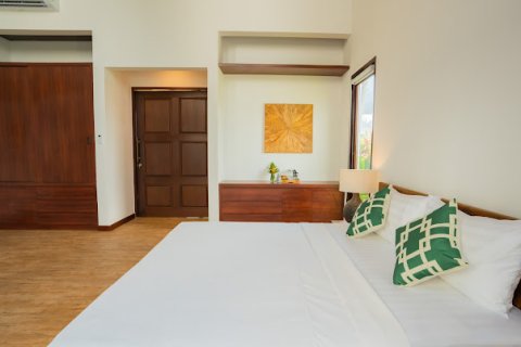 8 bedrooms Villa in Canggu, Indonesia No. 70934 11