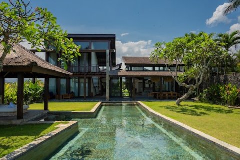 8 bedrooms Villa in Canggu, Indonesia No. 70934 5