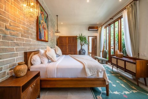 4 bedrooms Villa in Canggu, Indonesia No. 70935 8