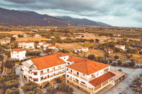 2700m² Hotel en Pieria, Greece No. 55108 2