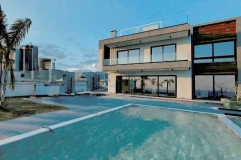 4 bedrooms Villa in Parekklisia, Cyprus No. 65589 1