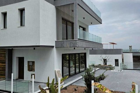 4 bedrooms Villa in Parekklisia, Cyprus No. 65589 3