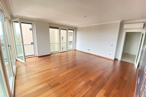 3+1 Apartment in Kadikoy, Turkey No. 15018 10