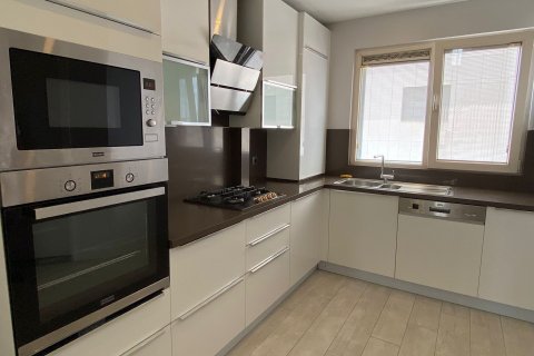 3+1 Apartment in Kadikoy, Turkey No. 15018 4