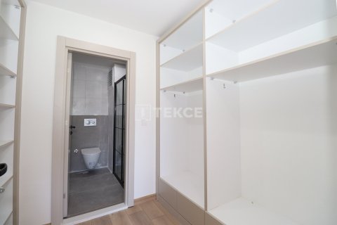 5+1 Apartment in Dosemealti, Turkey No. 20354 15