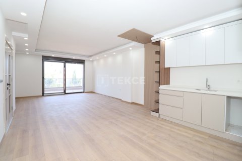 5+1 Apartment en Dosemealti, Turkey No. 20354 7