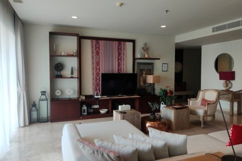 3 bedrooms Apartment in Jimbaran, Indonesia No. 23371 3